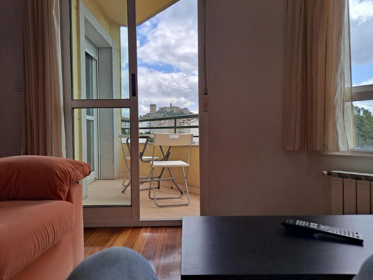 Apartamento Con Vistas, Amplio Y Luminoso Monforte De Lemos Εξωτερικό φωτογραφία